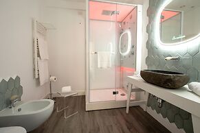 Diamond Suite