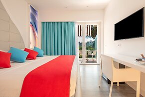 Diamond Suite