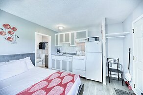 Maple Leaf Motel & RV Resort