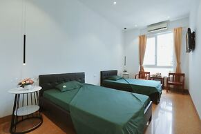 BH Riverside Hotel
