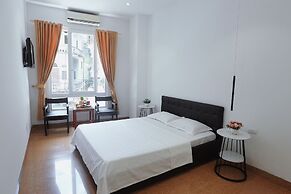 BH Riverside Hotel