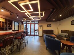 Reiwa Inn Apartment