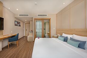 G8 Luxury Hotel Da Nang
