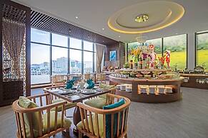 G8 Luxury Hotel Da Nang