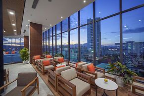 G8 Luxury Hotel Da Nang