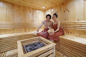 G8 Luxury Hotel Da Nang