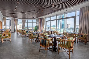 G8 Luxury Hotel Da Nang