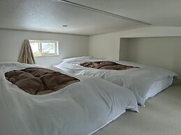 Hakuba Canadian Lodge