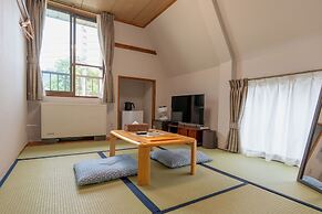 SUMMIT VIEWS HAKUBA