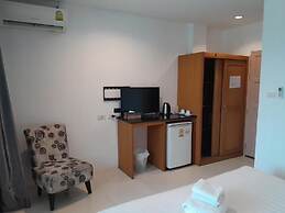 Island Patong Beachfront Apartments