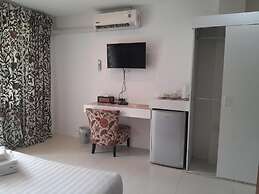 Island Patong Beachfront Apartments