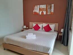 Island Patong Beachfront Apartments