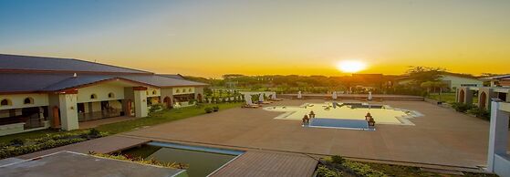 Lustre Bagan Resort