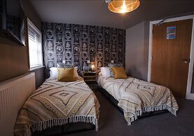 The Wheatsheaf Inn