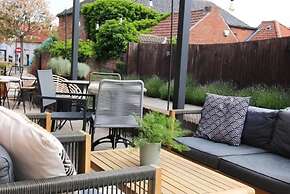The Wheatsheaf Inn