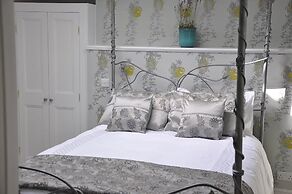 Bove Town House