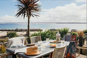 6 Barnoon Terrace