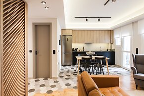 UPSTREET Modern Minimalist 3BD Apt-Hilton