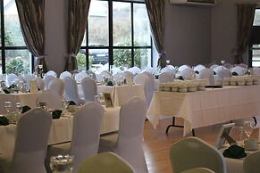 Blackwater Lodge Hotel