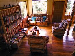 Iyok Ami Hostel Tours