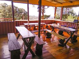 Iyok Ami Hostel Tours