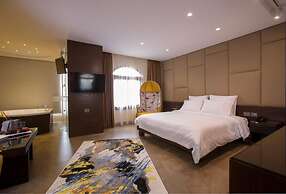 The Opera Hotel