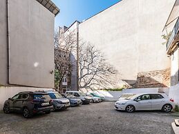Perazre Hotel