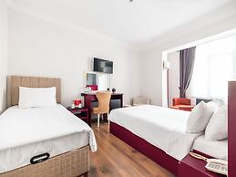 Perazre Hotel