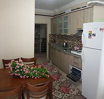 Lale Apart