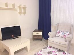 Lale Apart