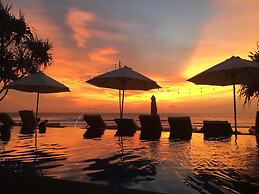 Twilight Ceningan