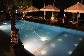 Twilight Ceningan