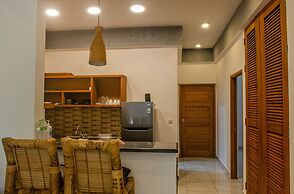 Senggigi Homes & Apartments