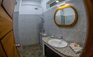 Senggigi Homes & Apartments