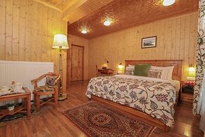 Shaw Inn