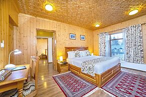 Shaw Inn
