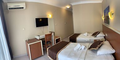 Hare Hotel