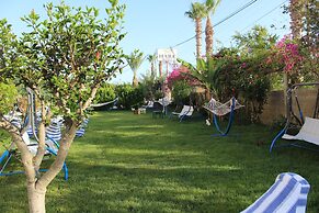 Hare Hotel