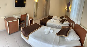 Hare Hotel