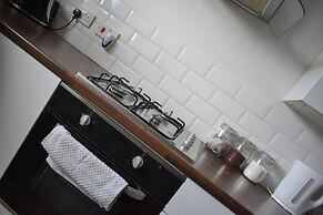 Argyle Apartments