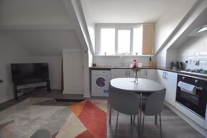 Argyle Apartments