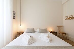 Tripas-Coração, Breiner Apartments