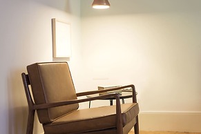 Tripas-Coração, Breiner Apartments