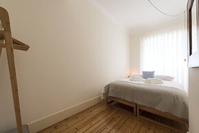Tripas-Coração, Breiner Apartments