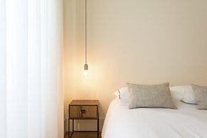 Tripas-Coração, Breiner Apartments