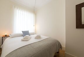 Tripas-Coração, Breiner Apartments