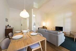 Tripas-Coração, Breiner Apartments