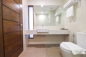 Hlaine Tet Hotel