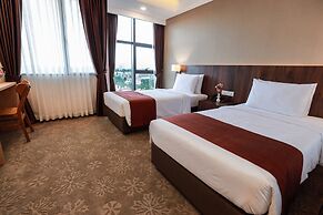 Hlaine Tet Hotel