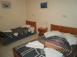 Polyxenis Rooms